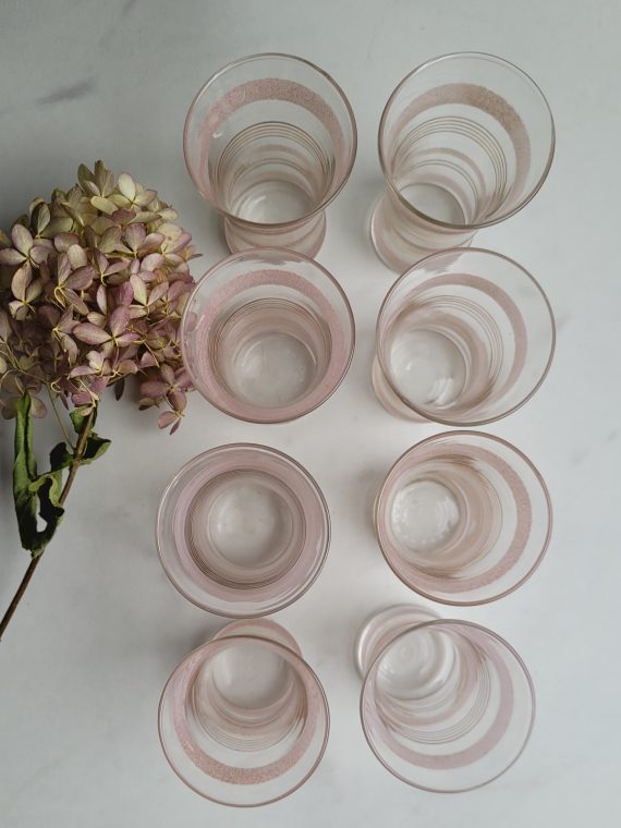 Set de 8 verres granités roses